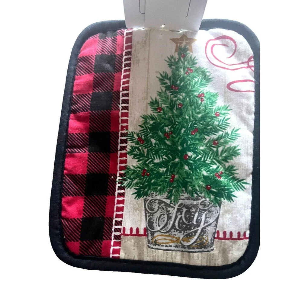 Christmas Tree Oven Mitt Potholder Set of 2 Joy Red Black Buffalo Plaid Winter